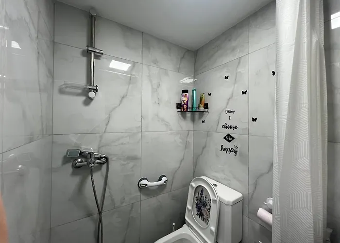 Smile In Center * Tirana